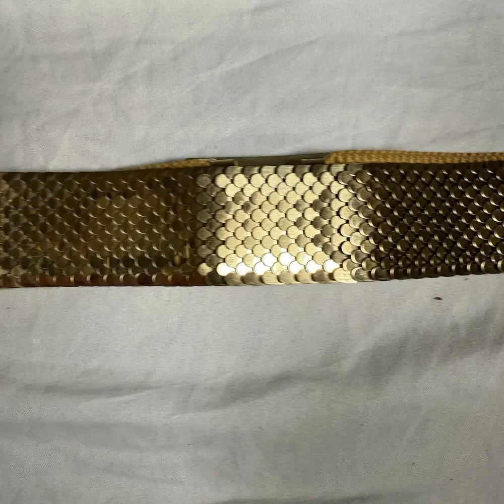 Vintage Gold Tone Metal Snake Skin Stretch Belt Floral Buckle Disco Mod Boho